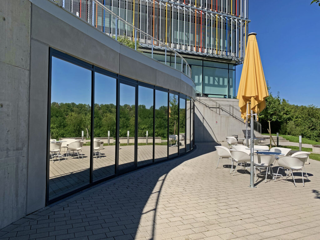 ContraSOL-Spiegelfolien als Einblick-und Hitzeschutz