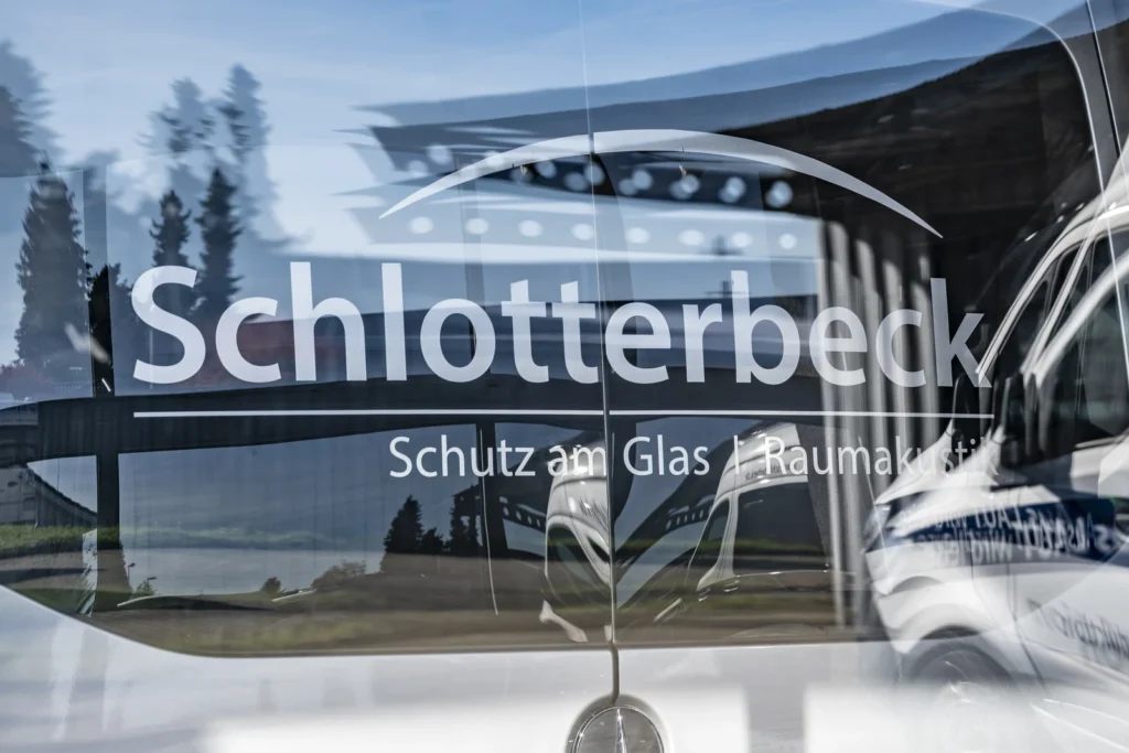 schlotterbeck-schutzfolien-schutz-glas-raumakustik--OLE_2625-2-0001-0244